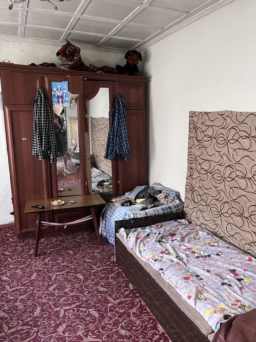 Продается дом 1,5 сотки 2 ком Аэропорт