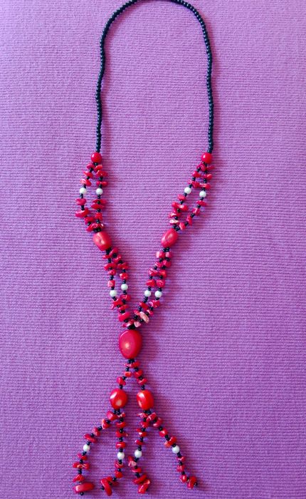 Набор украшений из коралла