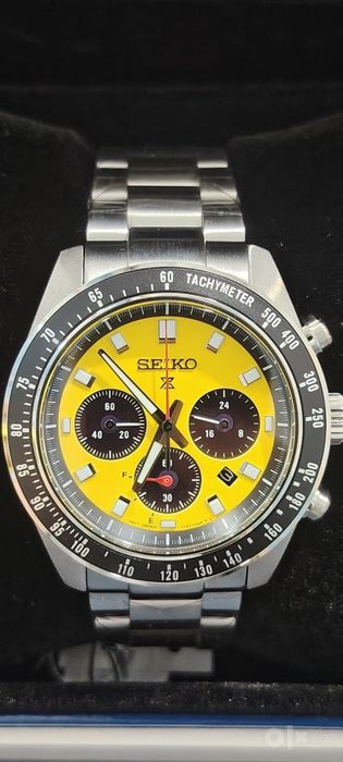 Японские часы Seiko Solar