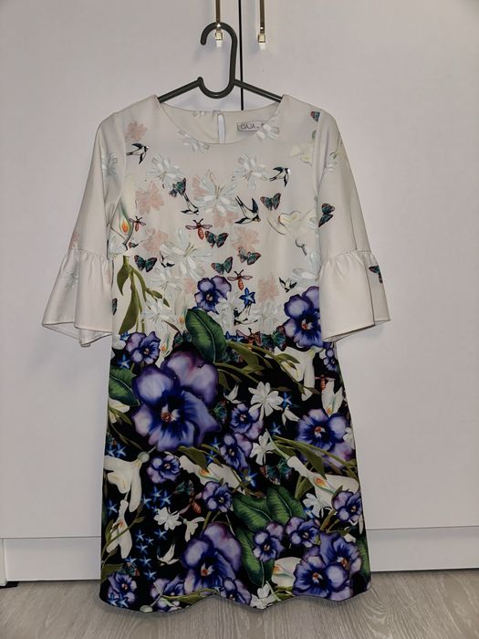 Платье женское до колено