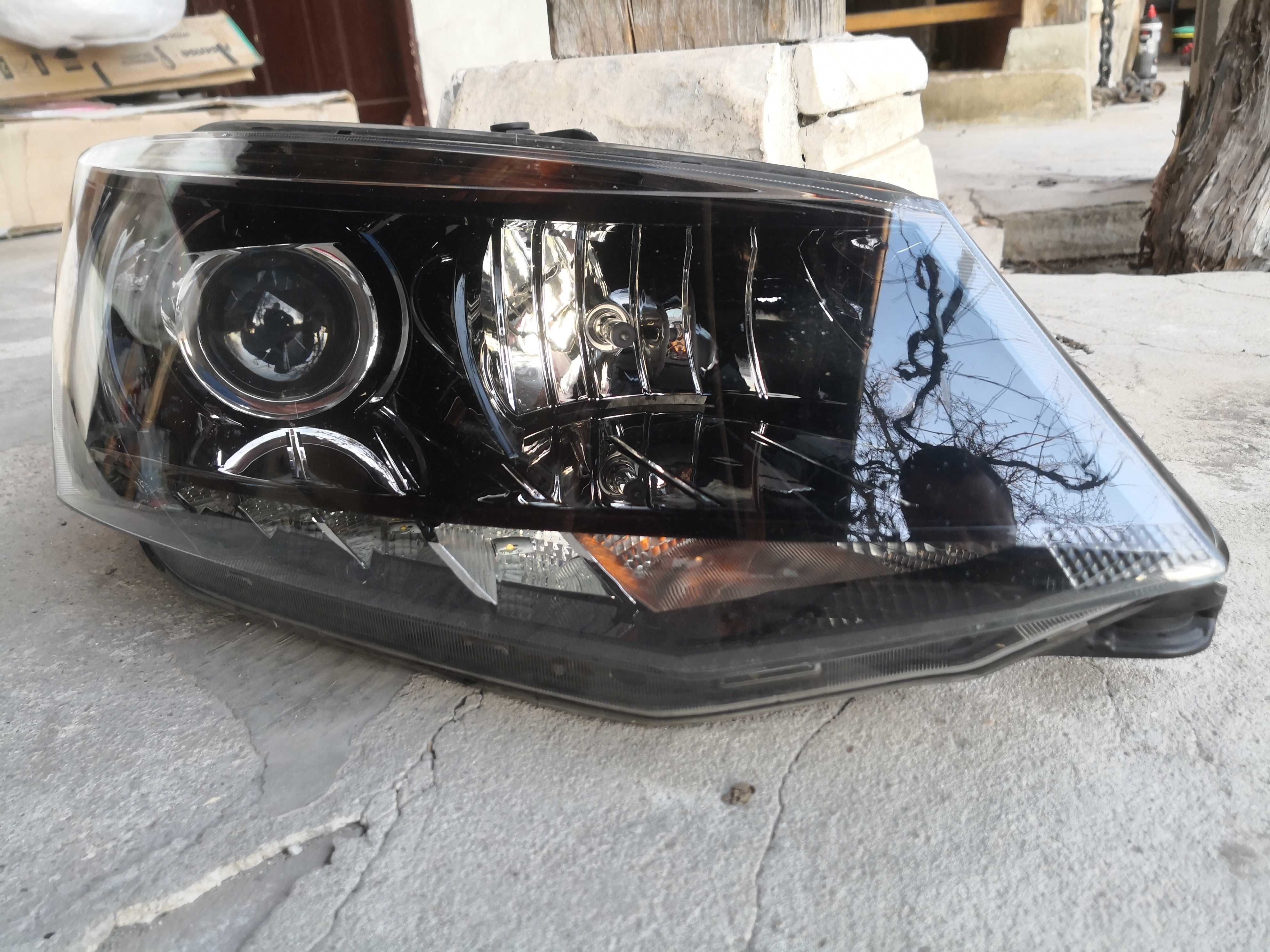 Фар Skoda Fabia LED десен/Фар Шкода Фабиа Фар Фабия Оригинален гр ...