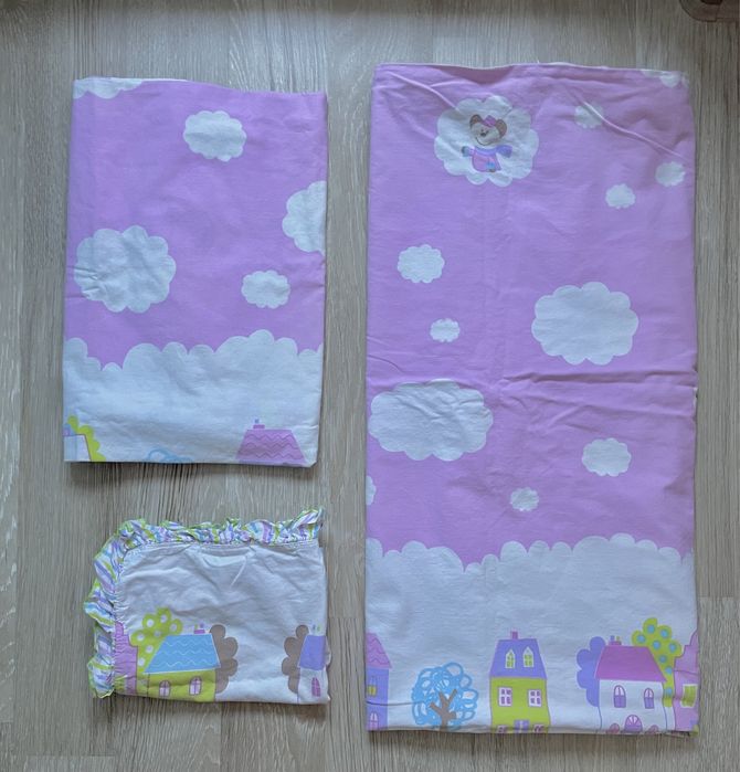 Комплект за бебешка кошара с олекотена завивка