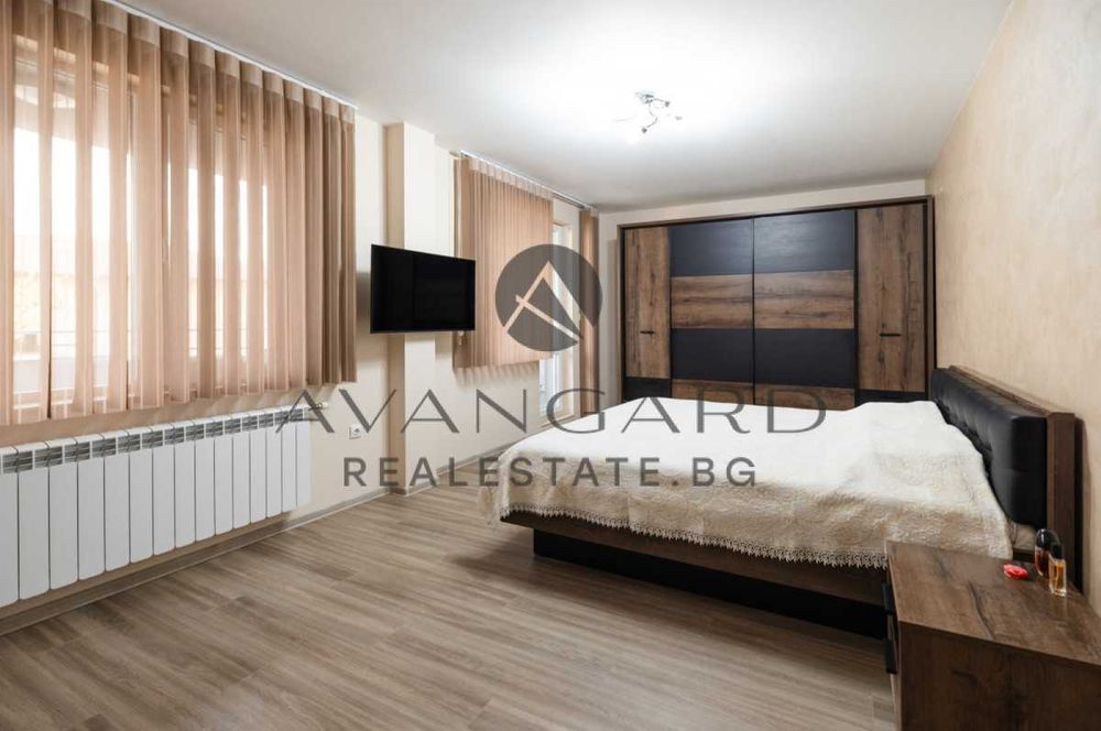 Продава се Тристаен апартамент в Пловдив, Кючук Париж - 133 кв.м за 832 €/кв.м - Снимка #7