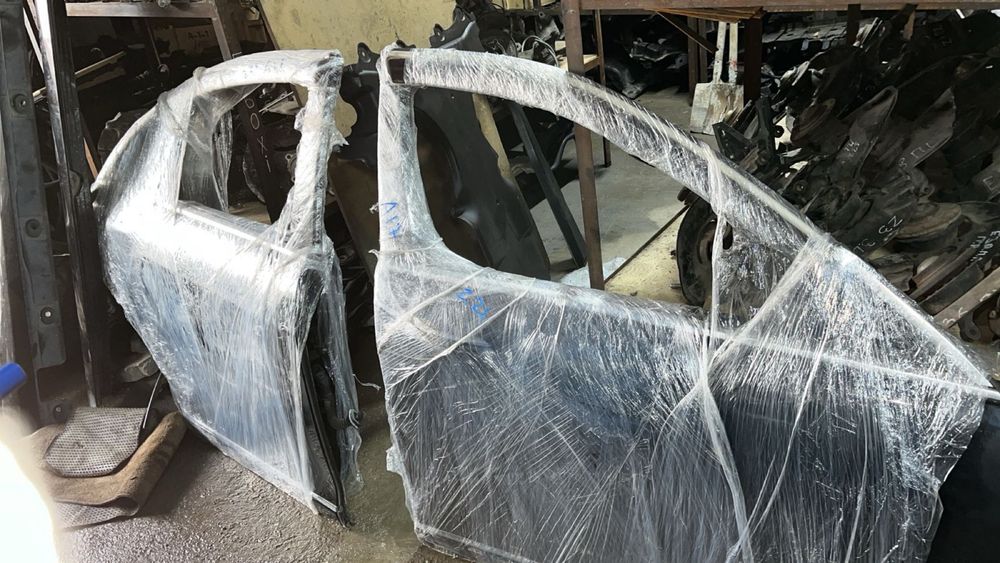 Двери Мерседес W221.