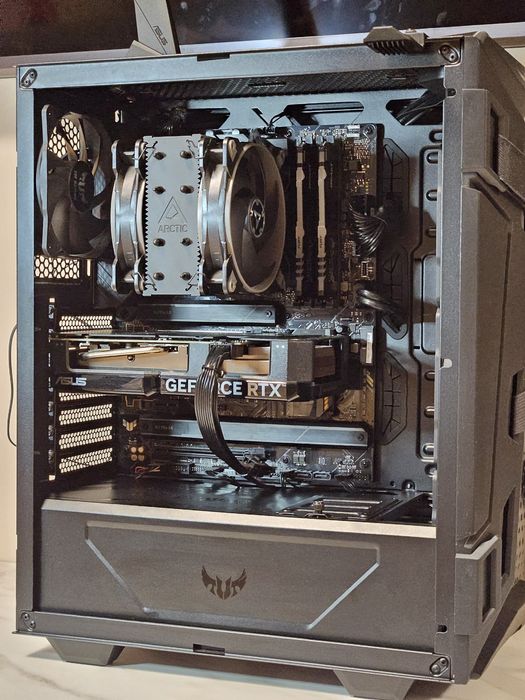 Компютърна конфигурация i7-12700 | RTX 4060 | 32GB RAM | 2TB NVMe