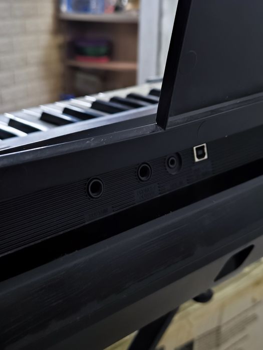 YAMAHA PSR_E363 + подставка