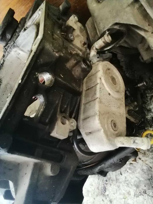 4-ри степенна автоматична скоростна кутия за VW '89-'96 г.