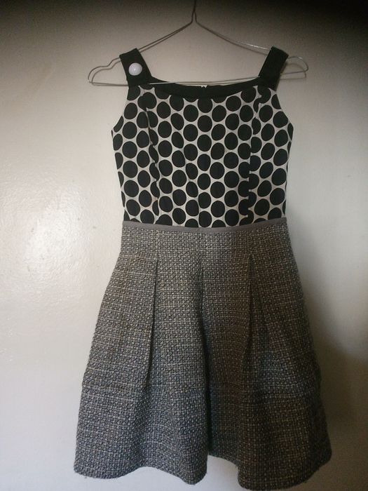 Платье детское ,Италия. Отдам