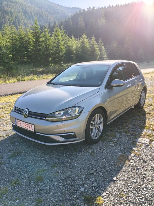 VOLKSWAGEN Golf 2018