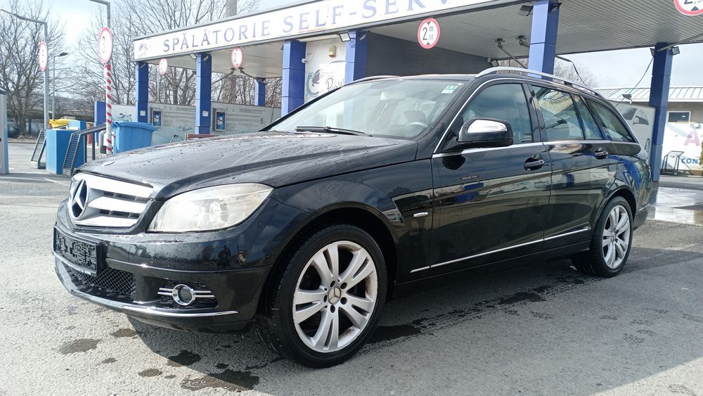 Mercedes c 180  benzină  cutie automat