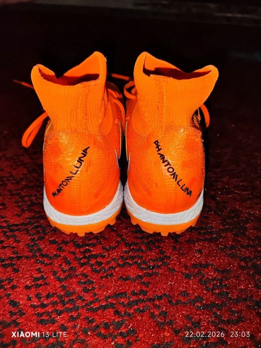 Сороконожки Nike Phantom Luna Orange, 38 размер