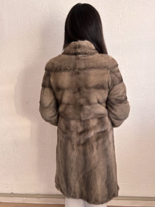 Норковая шуба новая