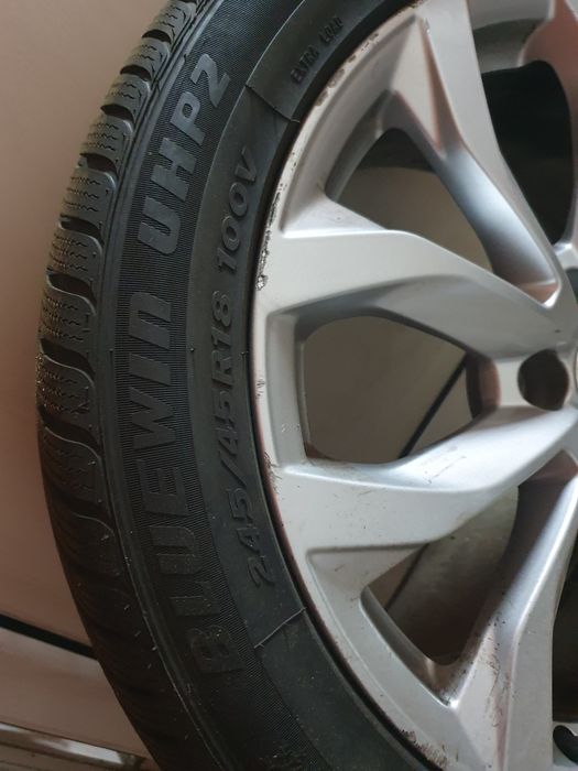 Джанти АУДИ А6  R18 + зимни гуми дот 24 24г.