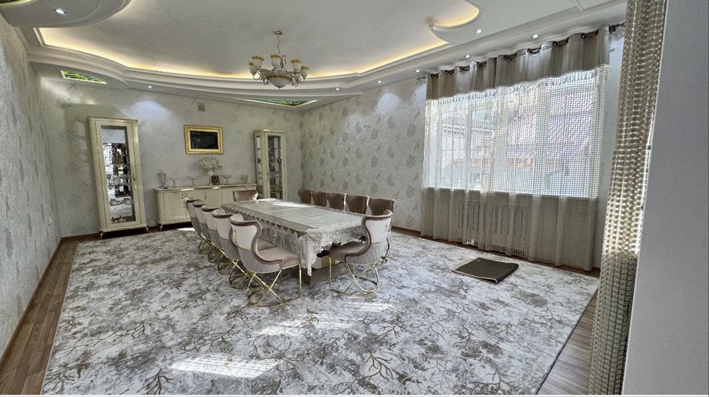 Продаётся Дом Шикарный Локация центр города!