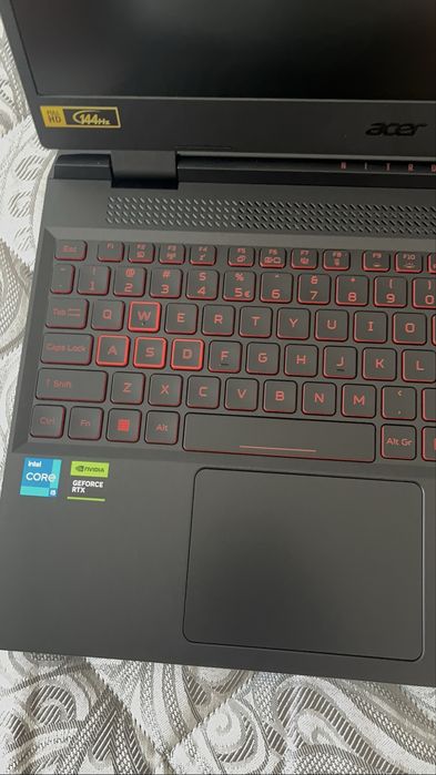 ACER NITRO V | клава в подарок