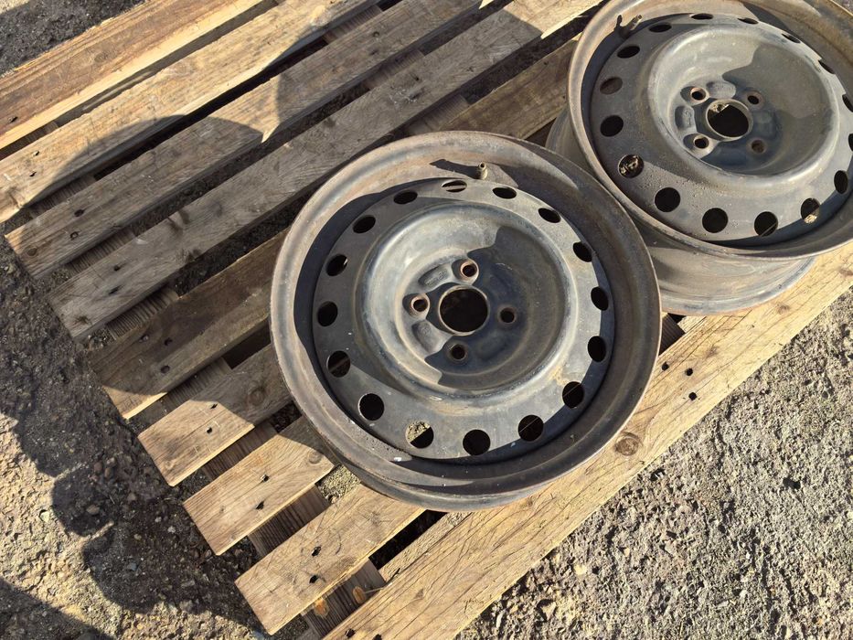 15 цола 4 х 100 мм Тойота / Кия / Хюндай / Сузуки - 6 Инча / ЕТ 45