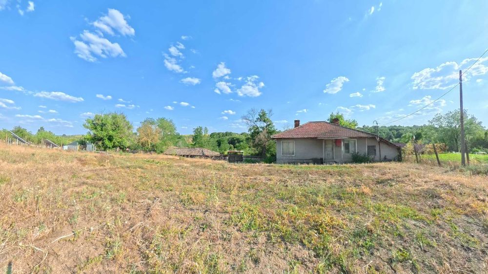 Продава се Къща в Разград, Лудогорие - 93 кв.м за 247 €/кв.м - Снимка #2