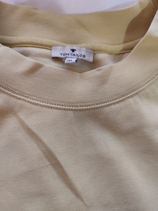 Летни топ дрехи и