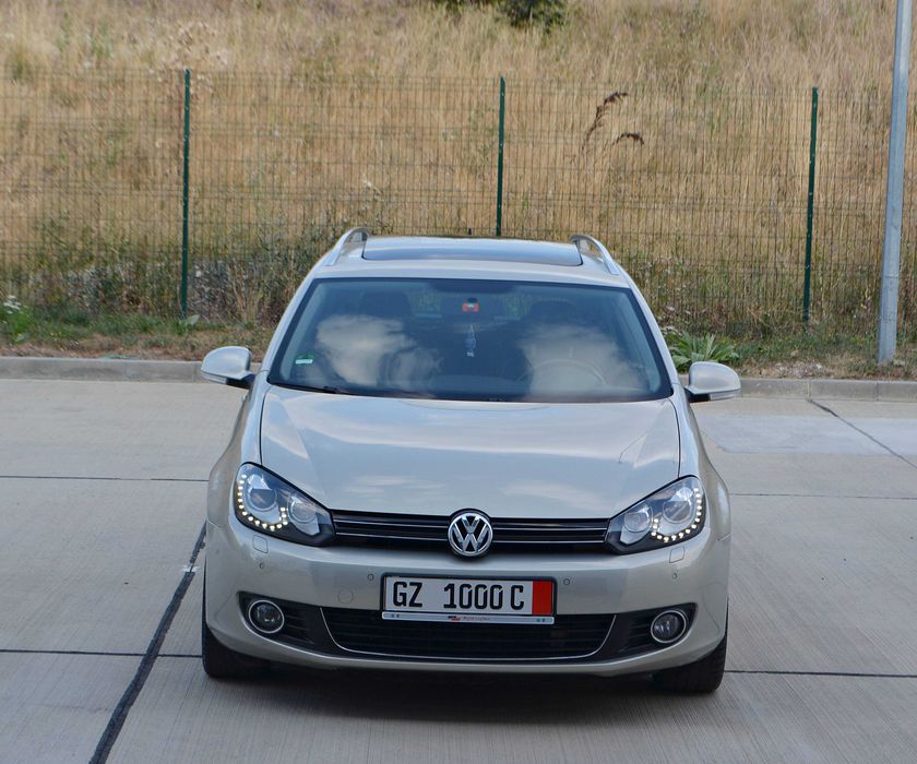VW Golf 6 1.4TSi 122cp Cutie Automata EXCLUSIVE Trapa Panoramica Interior Piele in Doua Culori Navy Clima