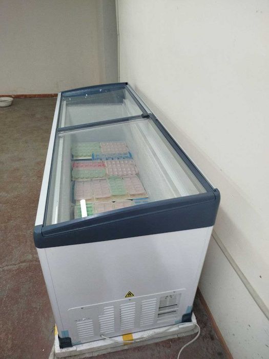 Morozilnik kamera sotiladi! Holati ideal