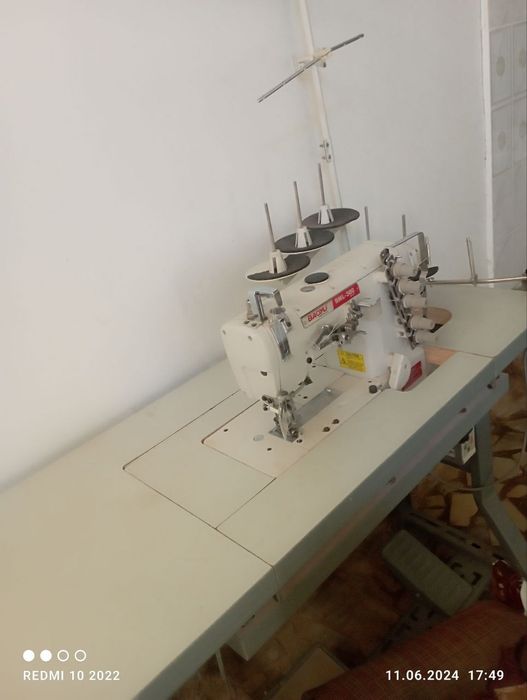 Baoyu tikuv mashinasi