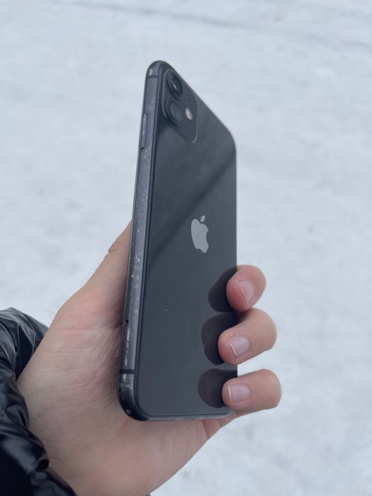 iPhone 11 128GB AKB 77%   Срочноо