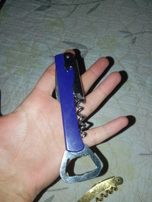 Нарзаники для работы в общепите