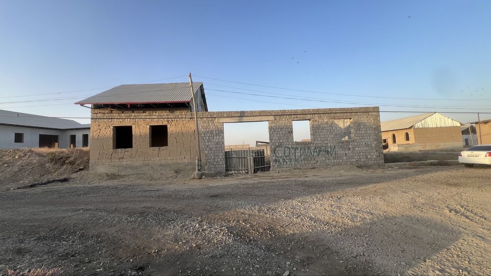 Uy xovli sotiladi yoki obmen