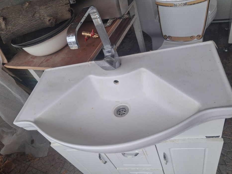 Продается  тумба.