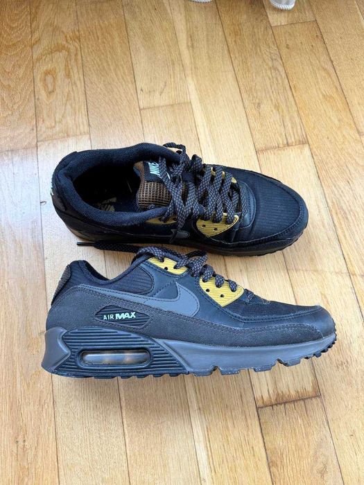 Маратонки Nike Air, номер 42 (отговарят на 41), стелка 26,5 см