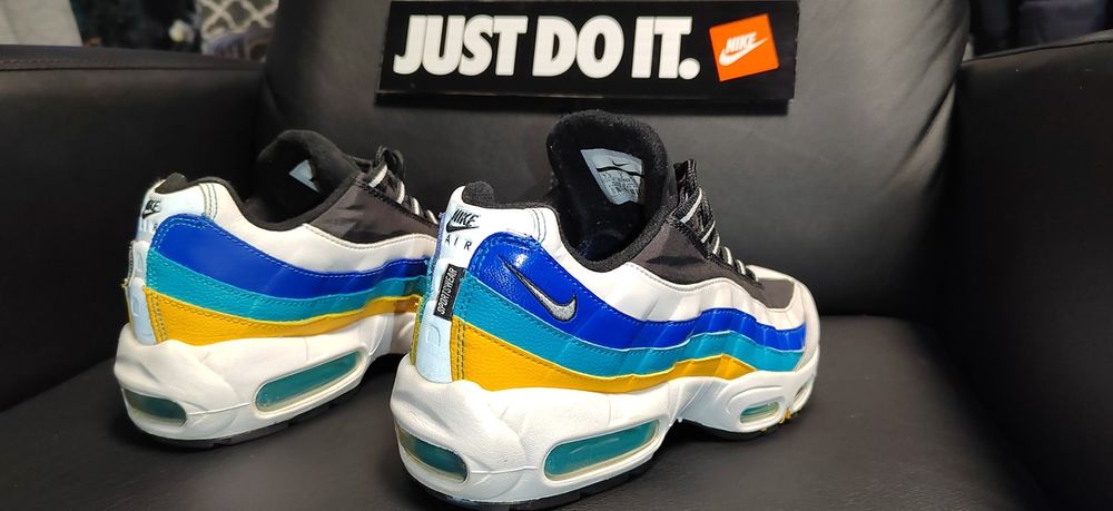 Nike Air Max 95 Windbreaker, номер 38,5