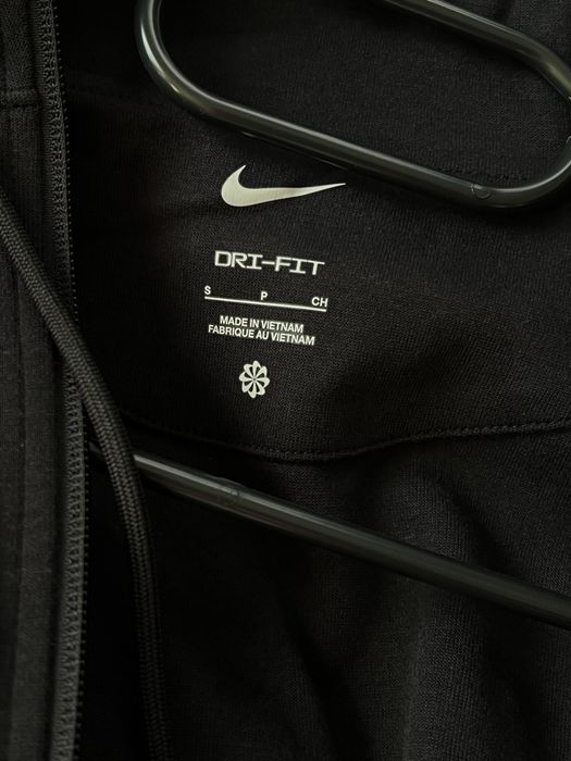 Спортно горнище с цип NIKE primary hoodie