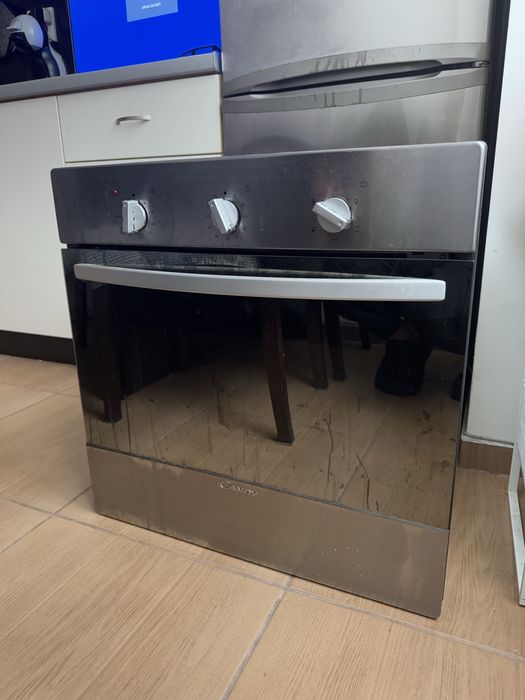 Фурна за вграждане Candy