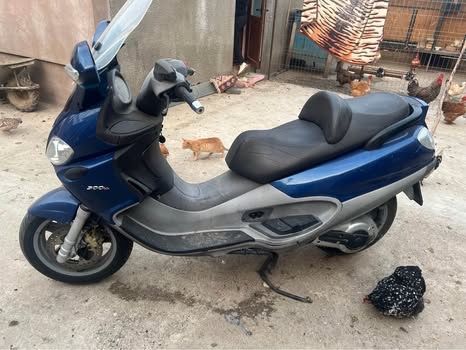 Vand motor piaggio x 9