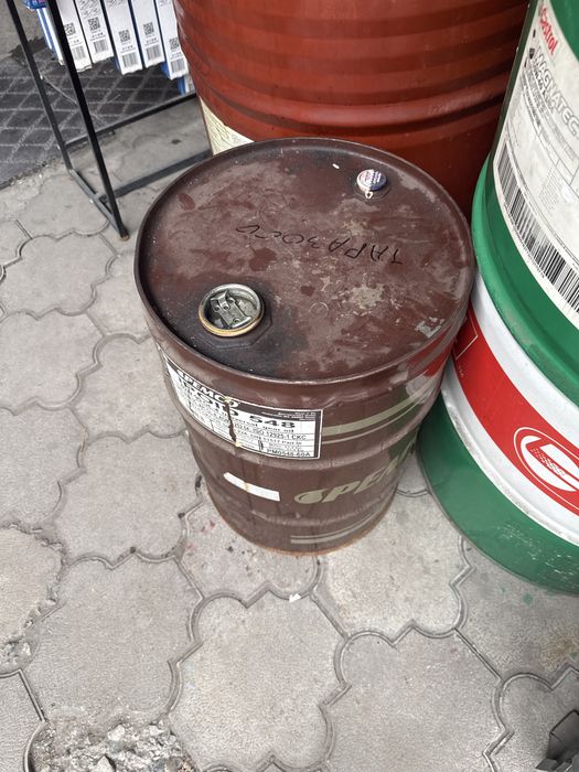 Продам бочки 200л