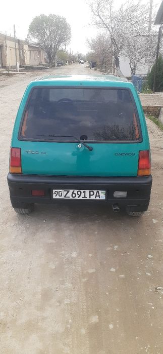 Salom moshina sotiladi xolati zo'r yili 2000 kelishamiz