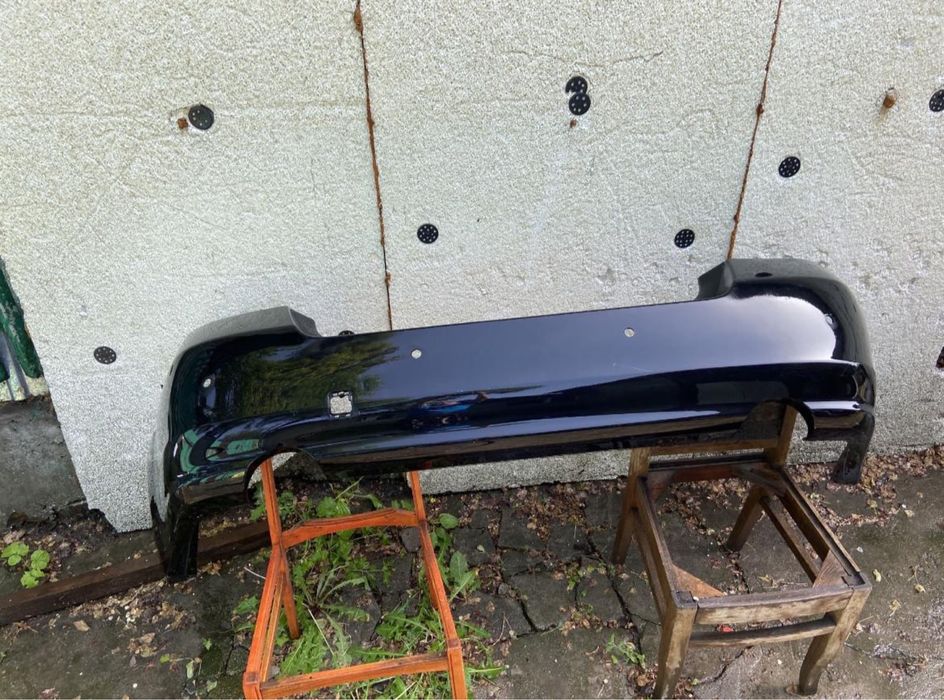 Продам бампер лексус