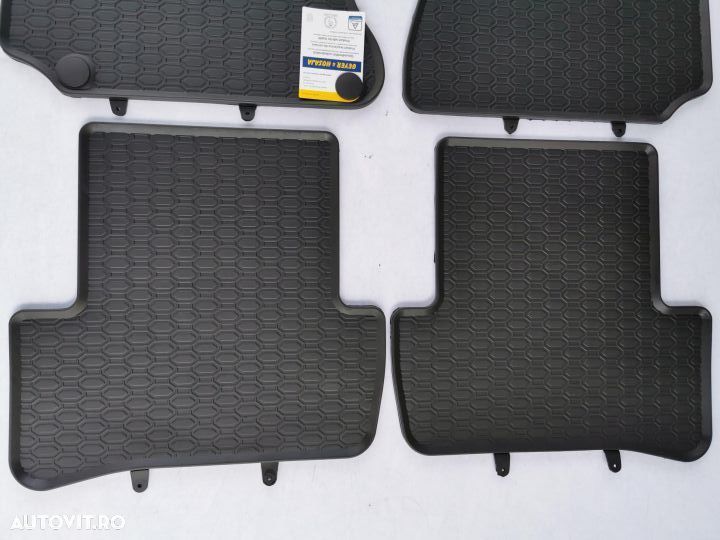 Covorase cauciuc Mercedes C Klassa W 204 ( 2006- 2014 )