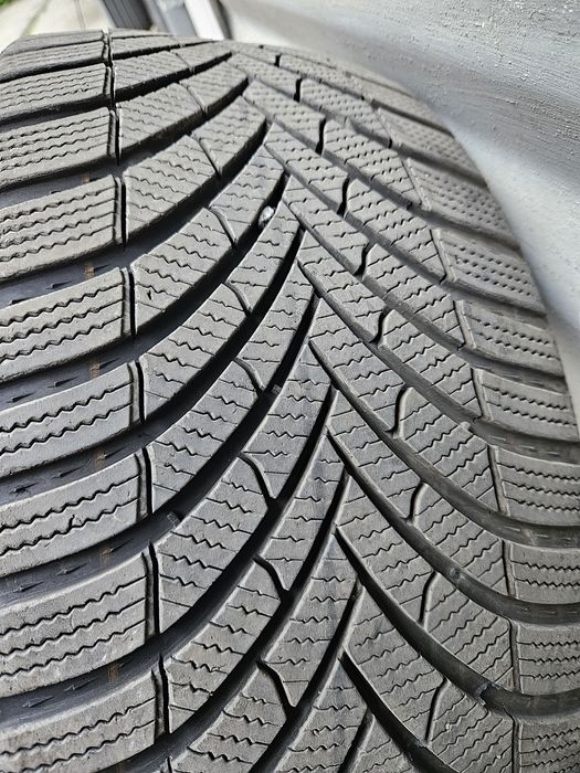 Cauciuc iarnă Semperit 225 40 R18