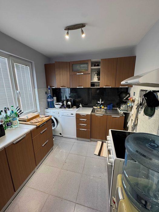Продава се Къща в с. Драговищица, Област София-област - 383 кв.м за 940 €/кв.м - Снимка #22