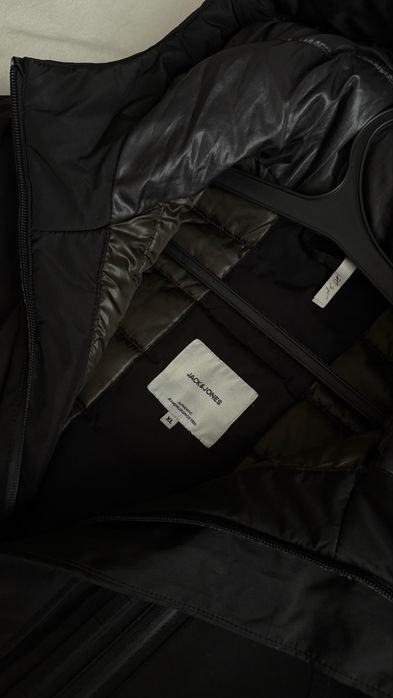 Продам мужскую куртку