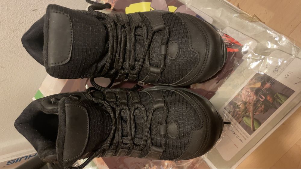 Ghete Dark Seer marime 38