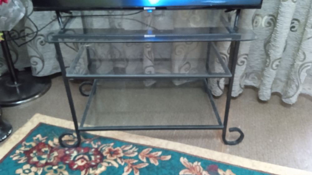 Стол тумба под телевизор