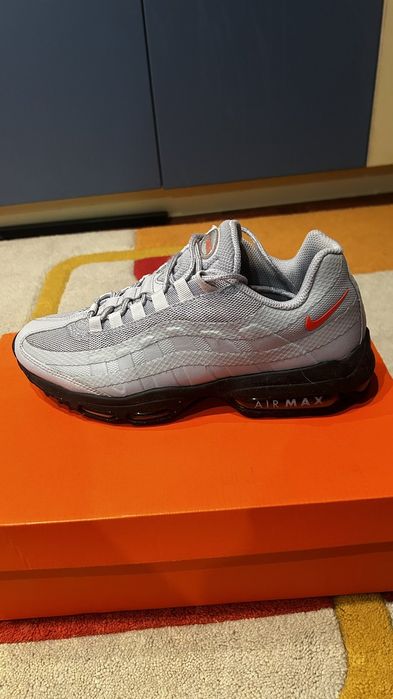 Оригинални мъжки маратонки Nike air max 95 - 41