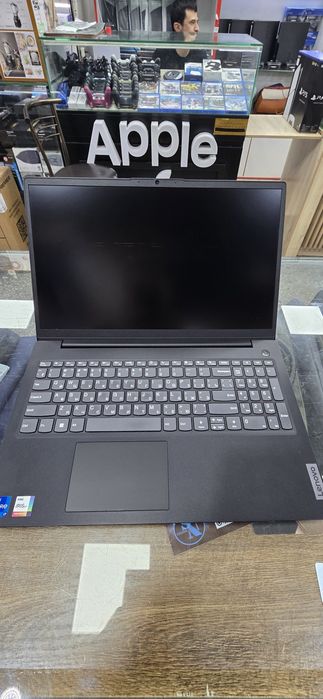 Lenovo IdeaPad 3 15IAU7 (82TT)