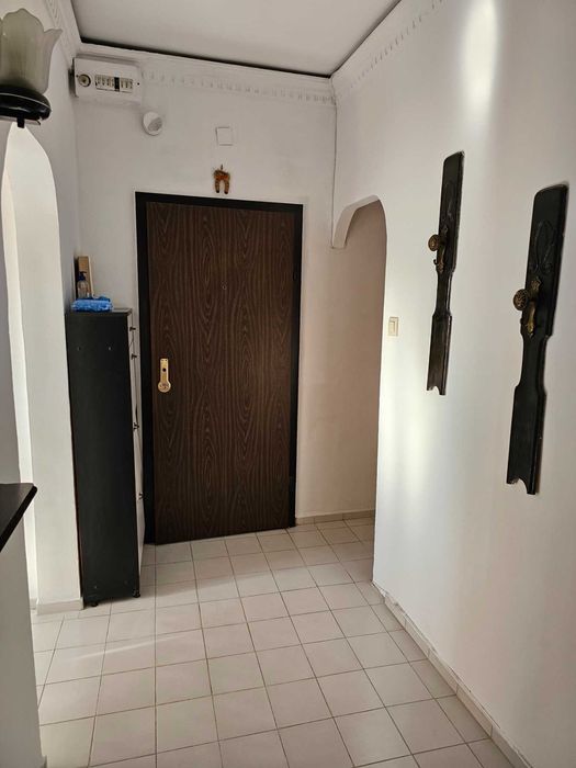 Дава се под наем Двустаен апартамент в Пловдив, Център - 68 кв.м за 307 € - Снимка #6