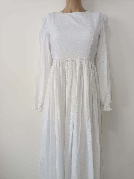 Rochita de botez pentru domnisoare ….pret negociabil