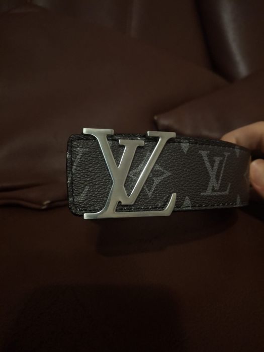 Curea Louis Vuitton neagra