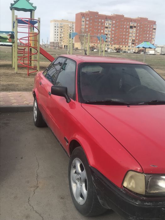 Ауди 80 б4 1992года