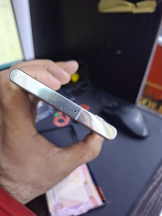 Samsung S 22 ultra Koreya 512 oladiganlar Faqat tel qililar